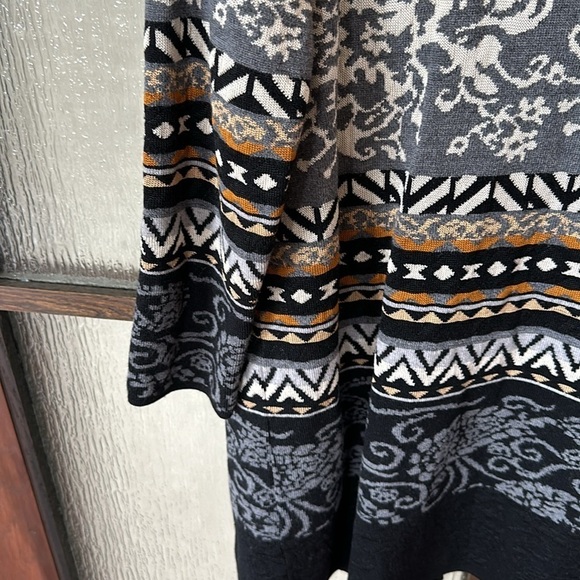 Fuzzi Nordique Cardigan in Black - Size M - Picture 13 of 15